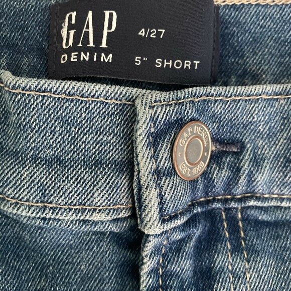 Gap Shorts Bermuda 5" Short Denim Womens Medium Wash Distressed Stretch 4/27 - Picture 3 of 5